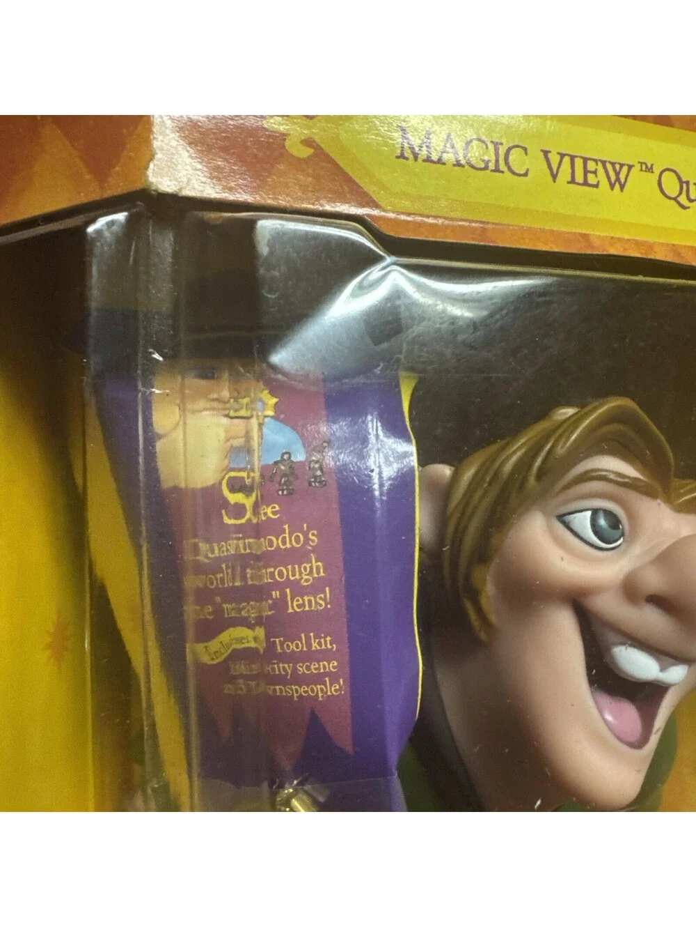 Disney's The Hunchback of Notre Dame Magic View Quasimodo 9